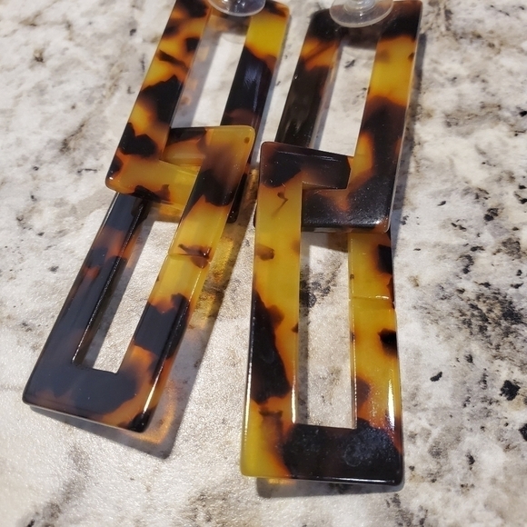 Retro Tortoise turtle shell rectangle dangle stud - Picture 4 of 4